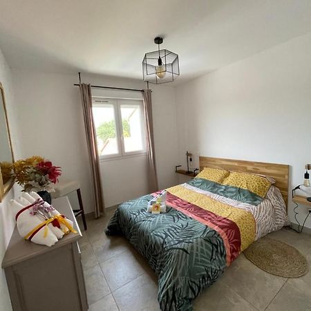 Bel Appartement Climatise, Vue Mer セルヴィオーヌ エクステリア 写真