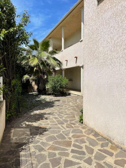Bel Appartement Climatise, Vue Mer セルヴィオーヌ エクステリア 写真